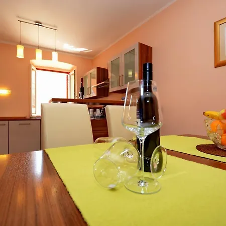 Apartment Martina *